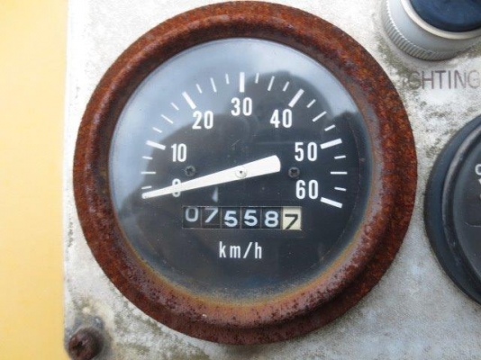 รอนำเข้า RT200W(CP201W) # 40607 ล้อยาง 7 ล้อ ขนาด 20 ตัน