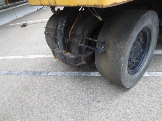 รอนำเข้า RT200W(CP201W) # 40607 ล้อยาง 7 ล้อ ขนาด 20 ตัน