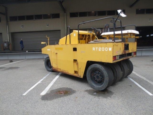 รอนำเข้า RT200W(CP201W) # 40607 ล้อยาง 7 ล้อ ขนาด 20 ตัน