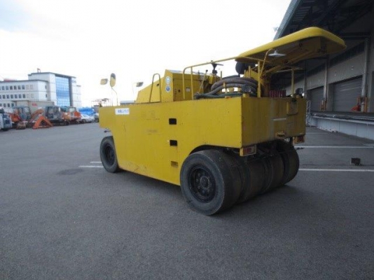 รอนำเข้า JW210 # 10183 ล้อยาง 7 ล้อ ขนาด 20 ตัน รอนำเข้า JW210 # 10183 ล้อยาง 7 ล้อ ขนาด 20 ตัน