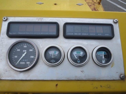 รอนำเข้า JW210 # 10183 ล้อยาง 7 ล้อ ขนาด 20 ตัน รอนำเข้า JW210 # 10183 ล้อยาง 7 ล้อ ขนาด 20 ตัน