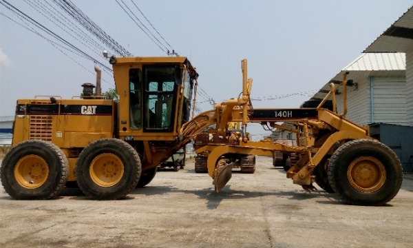 รอนำเข้า JW210 # 10183 ล้อยาง 7 ล้อ ขนาด 20 ตัน รอนำเข้า JW210 # 10183 ล้อยาง 7 ล้อ ขนาด 20 ตัน