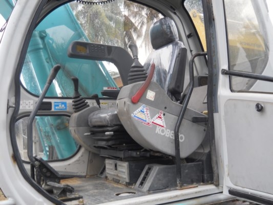 รถแบคโฮเก่านอก sk 100-2Lบูมพิเศษ สนใจโทร 092-3309229 อี๊ด สองห้อง