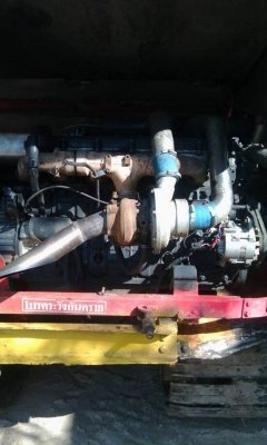 ขายรถเกี่่ยวข้าวเกษตรพัฒนา รุ่นจ้าวช้างไวไฟ เครื่องยนต์มิตซู 6D17 24 วาวล์ เทอร์โบ 240 แรง ปั๊มเบอร์ 23 ช่วงล่างโคมัสสุ 12 HT (ตัวเดินของนอกญี่ปุ่น) อุ้ม 2.5 ตัน สนใจโทร 090-8588220คุณนะ ID:narong498 หรือ www.truck.in.th/498 หรือfb:ณรงค์ ซื้อขายรถมือสอง(เ