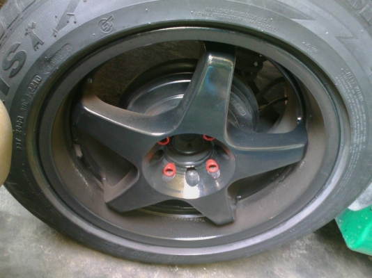 ล้อแม็ก 16 นิ่ว พร้อมยาง แถมน็อตล้อ 4 รู 100  โทร 0955308436