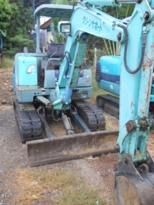 รถแบคโฮเก่านอก ยันมาb27 สนใจโทร 092-3309229 อี๊ด สองห้อง