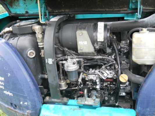 รถแบคโฮเก่านอก pc 35-8 สนใจโทร 092-3309229 อี๊ด สองห้อง