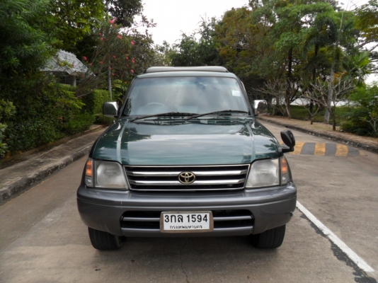 ขาย TOYOTA LAND CRUISER PRADO DIESEL สภาพเดิมๆ ใช้งานดีครับ รถบ้านเจ้าของขายเอง
