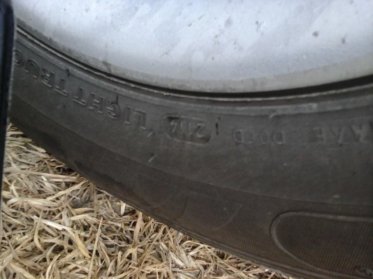 ขายรถตู้ปี 96 หัวจรวด vip เล็กๆๆ