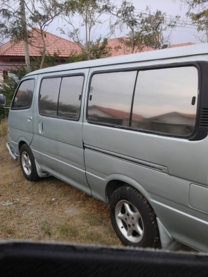 ขายรถตู้ปี 96 หัวจรวด vip เล็กๆๆ