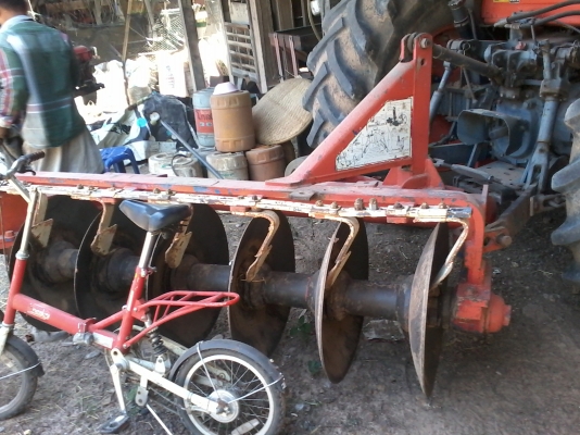 ขายรถไถคูโบต้า M90 ปี 51 สภาพสวยพร้อมใช้ชั่วโมงงานน้อย 2540 ซม. พร้อมสอปกรณ์ใบดันหน้า ผานหลัง ขายรถไถคูโบต้า M90 ปี 51 สภาพสวยพร้อมใช้ชั่วโมงงานน้อย 2540 ซม. พร้อมสอปกรณ์ใบดันหน้า ผานหลัง