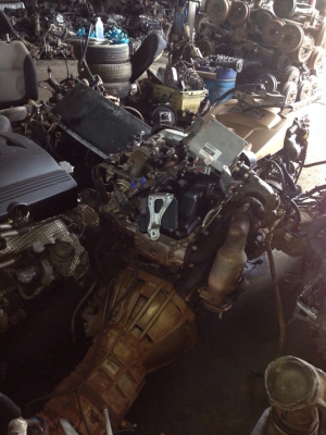 เครื่องเกียรวีโก้ 2KD 2500 ไม่อินเตอร์สภาพสมบูรณ์ พร้อมอุปกรณ์ครบ เครื่องเกียรวีโก้ 2KD 2500 ไม่อินเตอร์สภาพสมบูรณ์ พร้อมอุปกรณ์ครบ