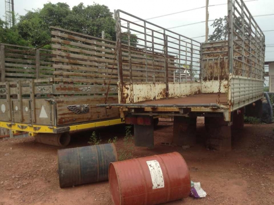 ขายกะบะ6ล้อ (ไม้ประดู่) สภาพ90\%สวยมากๆครับ ถอดลงจากHINO 6ล้อ1J ยาว 5เมตรกว่าๆ กว้าง 2.5 เมตร ขาย 120,000 บาท