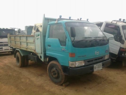 ขายด่วนครับ 6ล้อดั้ม HINO DUTO 136 TERBO ปี 45 คัสซี MRO32BZM รุ่น BU212R-HKMR รถพร้อมใช้งานครับ