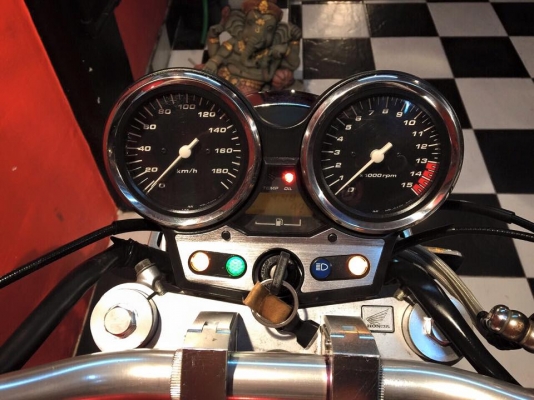 T&amp;T BIKE RAMA2 ทะเบียนแท้ๆ 139000 ฿HONDA CB400 ปี2001 V-TEC1 รถสวยกริป ทะเบียนแท้ สมอ.โอนขนส่งเลขสวยตอง333คับภาษี พรบ.หมด58 ป้าย กทม.สภาพดี เทคเปิด