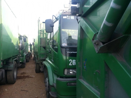 ขายรถบรรทุก 6 ล้อดัมพ์ใหญ่ท้องเรือ ISUZU DECA FTR 220 แรงม้าปี 2550 มี 70 คัน ราคา 800000