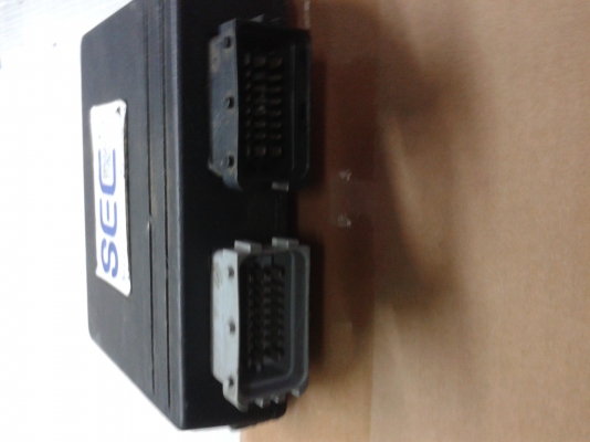 กล่องคุมแก๊สเครื่อง6สูบถอดรับประกันครับ