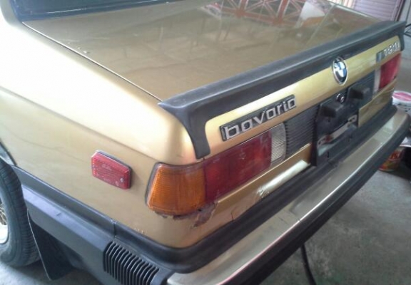 bmw e21 320  คลาสสิค