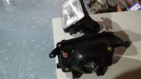 ขายไฟตาหน้ารถกะบะ อีซูซุ TFR ขายไฟตาหน้ารถกะบะ อีซูซุ TFR