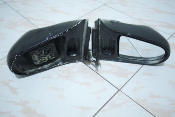 ขายของ EG4dr หน่อยครับ สนใจชิ้นไหนถามได้ สภาพตามรูปเลยครับ