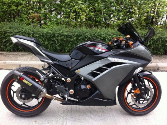 ninja 250 แต่งล้นๆ