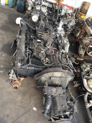 ขายเครื่อง isuzu 6qa2 พร้อมเกียร์ เครื่องนอน ใส่รถบัส