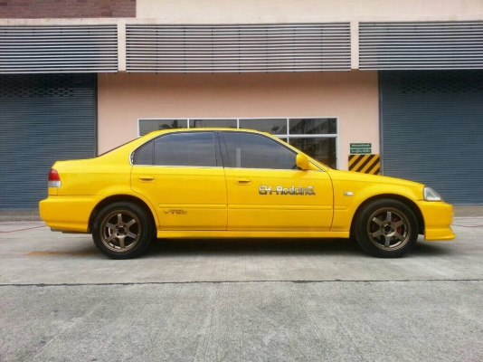 ขายCIVIC EK เครื่องVTEC+MT ติดLPGหัวฉีด ล้อTE37 ดิส4ล้อ กรองSIMOTA ท้ายDOMANI รถสวย มีเสน่ห์คับ