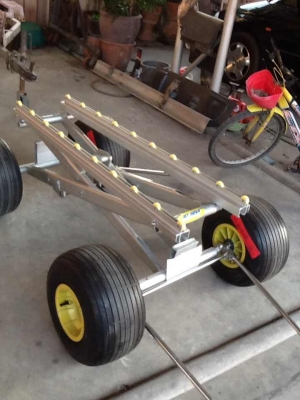 ขาย เทเลอร์ เรือ , เจ็ทสกี (ดอลลี่)