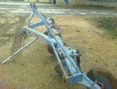 ขายหาง3 จานขนาดจาน26 สำหรับรถไถใหญ่สนใจ0810076640