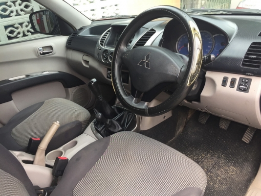 ขายTriton 05 4x4 มือเดียวป้ายแดง ขายTriton 05 4x4 มือเดียวป้ายแดง