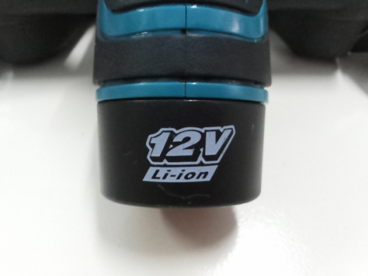 สว่านไฟฟ้าไร้สาย BOLID 12V แบต Li-on แรงบิดสูง ปรับสปีดได้ 2 ระดับ ปรับหมุนซ้าย - ขวาได้  มีไฟ LED ช่วยส่องในที่มืด