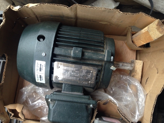ขายมอเตอร์ Toshiba 2HP. 380V 1450rpm. ของใหม่อยู่ในลัง ไม่เคยใช้งานครับ