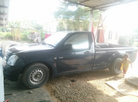 ขายรถกระบะ อีซุซุ  165,000  สนใจ โทร 0860748399