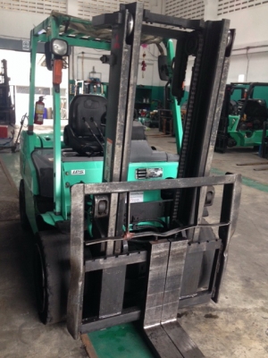 Mitsubishi FD30NT #CF14E-11529 รถฟอร์คลิฟต์ 3 ตัน  สนใจโทร. 080-6565422 (หนิง)