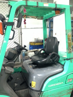 Mitsubishi FD30NT #CF14E-11529 รถฟอร์คลิฟต์ 3 ตัน  สนใจโทร. 080-6565422 (หนิง)