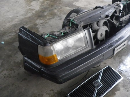 ขายหน้าตัดวอลโว่ 740 หน้าแว่น แยกขายเป็นชิ้นๆได้คับ ขายหน้าตัดวอลโว่ 740 หน้าแว่น แยกขายเป็นชิ้นๆได้คับ