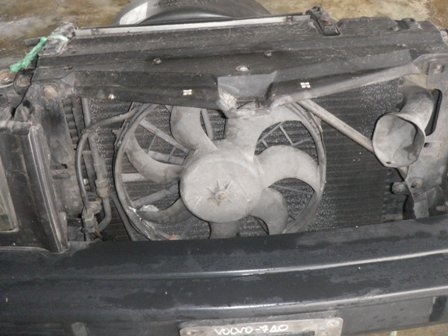 ขายหน้าตัดวอลโว่ 740 หน้าแว่น แยกขายเป็นชิ้นๆได้คับ ขายหน้าตัดวอลโว่ 740 หน้าแว่น แยกขายเป็นชิ้นๆได้คับ