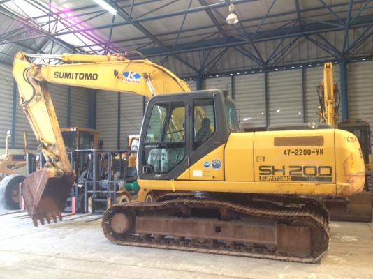 รถขุด Sumitomo SH200-5 #200A5-2201 ชั่วโมงทำงานน้อย เครื่องยนต์ Isuzu จากญี่ปุ่น สนใจโทร. 080-6565422 (หนิง)