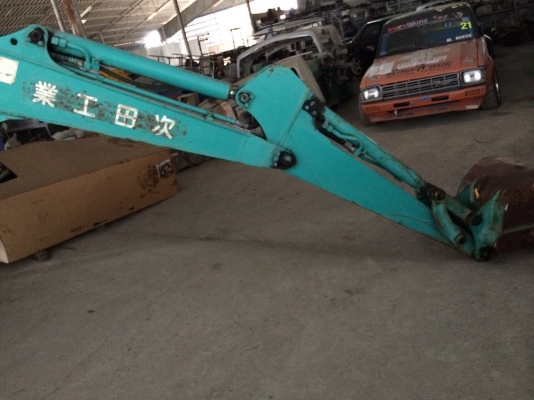 KOMUTSU PC40R8 รถนอกเอกสารอินวอยสภาพสวย