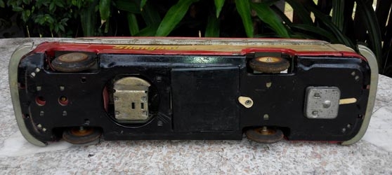 รถสังกะสี