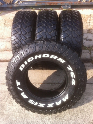 ขายยาง maxxis bighorn 764 265/75/16 ปี 13