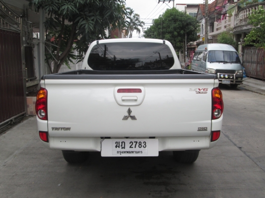 Mitsubishi, triton 2.5 plus double cab -12 Mitsubishi, triton 2.5 plus double cab -12