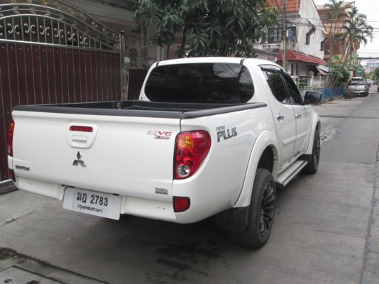 Mitsubishi, triton 2.5 plus double cab -12 Mitsubishi, triton 2.5 plus double cab -12