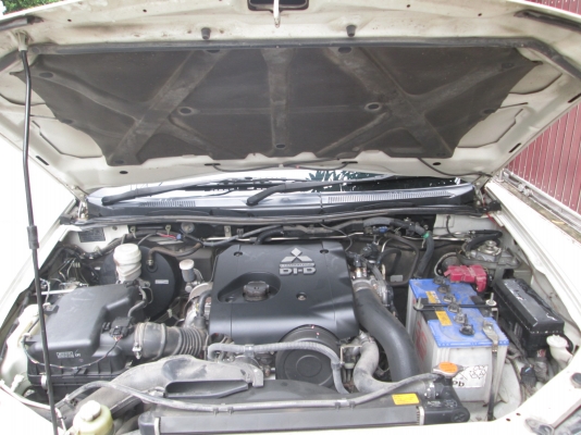 Mitsubishi, triton 2.5 plus double cab -12 Mitsubishi, triton 2.5 plus double cab -12