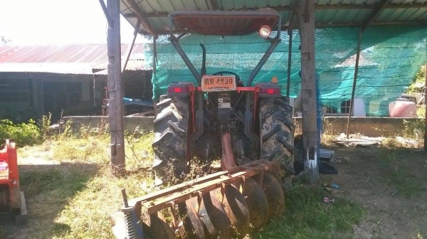 ขายรถไถ คูโบต้า 45 แรง มี 2 คันเลยจะขายออก ราคา 240,000 ต่อรองได้นิดหน่อย ขายรถไถ คูโบต้า 45 แรง มี 2 คันเลยจะขายออก ราคา 240,000 ต่อรองได้นิดหน่อย