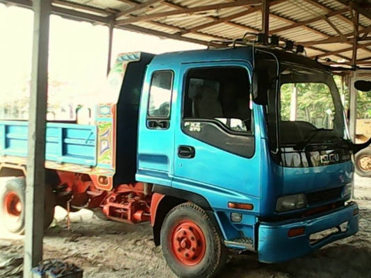 **560,000 บ.ต่อรอง**ขาย6ล้อดั้มดิน5คิว ISUZU DECA 210 โนบุ้ค ครับ DECA FRR 6HH1-210แรง เครื่อง ดี แน่น แรงดี เกียร์ดีเข้าง่าย ไม่หลุดครับ ช่วงล่างใหญ่ Fหน้า-หลัง คัสซีดี สวย ไม่ปะไม่ดาม กระบะดั้มเหล็ก5ตัน3.60ม.ยิงหน้า สภาพดี พื้นดี ข้างดีไม่ผุ หัวเก๋งดี ส **560,000 บ.ต่อรอง**ขาย6ล้อดั้มดิน5คิว ISUZU DECA 210 โนบุ้ค ครับ DECA FRR 6HH1-210แรง เครื่อง ดี แน่น แรงดี เกียร์ดีเข้าง่าย ไม่หลุดครับ ช่วงล่างใหญ่ Fหน้า-หลัง คัสซีดี สวย ไม่ปะไม่ดาม กระบะดั้มเหล็ก5ตัน3.60ม.ยิงหน้า สภาพดี พื้นดี ข้างดีไม่ผุ หัวเก๋งดี ส