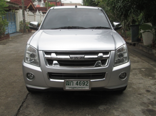 Isuzu, 3.0 slx spacecab ddi i-teq (xenon) โฉม d-ma -11