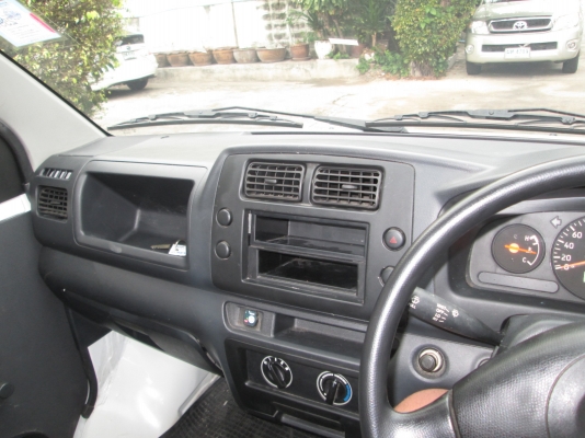 Suzuki, carry pickup โฉม st-20 สีขาว เกียร์ธร -13