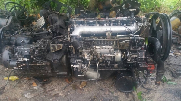 เครื่อง isuzu JCM 165  ปั้มลมเพาเวอร์ พร้อมเกียร์ร็อค พร้อมเอกสาร ลงเล่ม