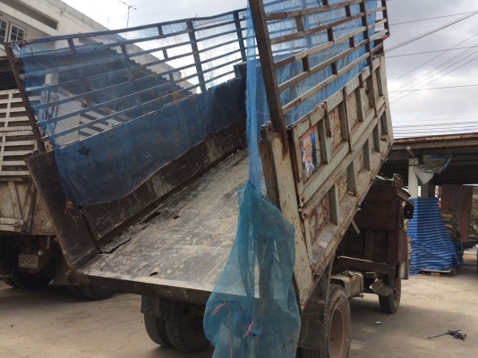 หกล้อราคาถูกๆสภาพดี คัชชีไม่มีผุไม่มีดาม  ดั๊มได้ สภาพพร้อมใช้ เดิมสุด ภาษีไม่ขาด เอกสารครบ